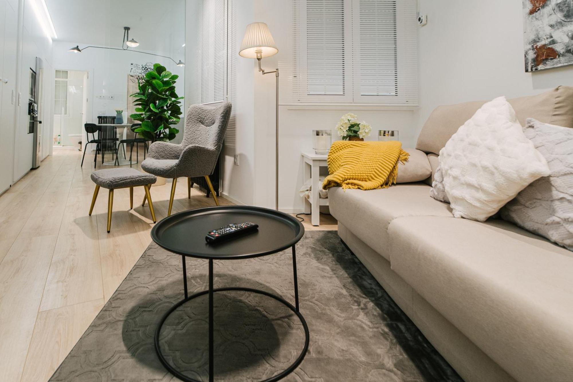 Lujoso Y Amplio Apartamento Con Parking Incluido León Kültér fotó