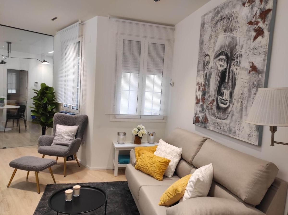 Lujoso Y Amplio Apartamento Con Parking Incluido León Kültér fotó